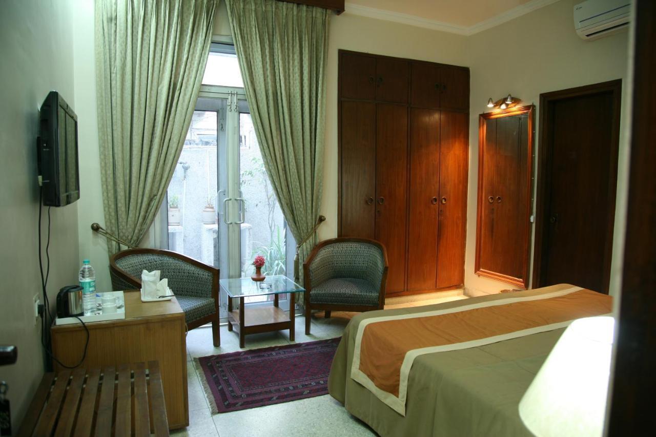 The Royal Residency Hotel Nova Deli Exterior foto